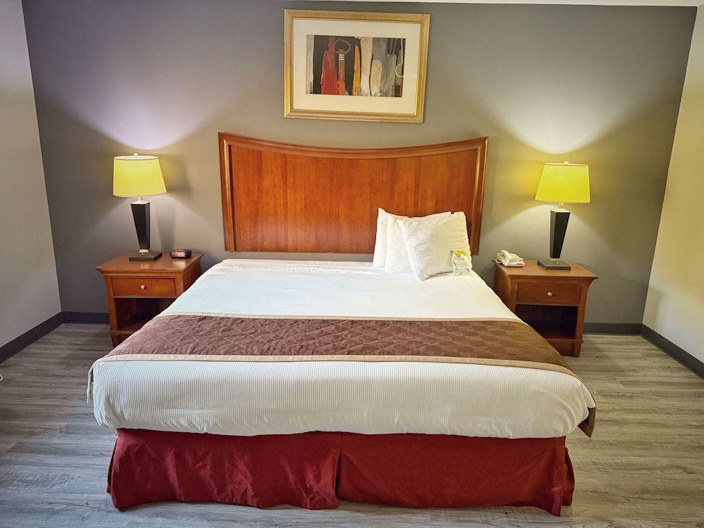 Laketree Inn And Suites Marion 15/34