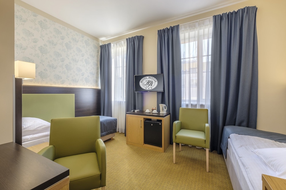 Reytan Hotel 20/41