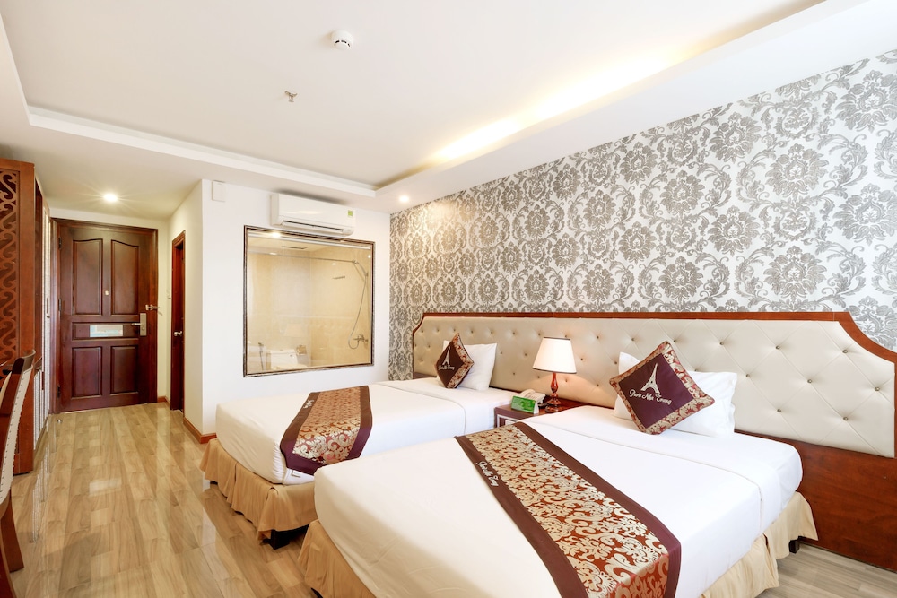 Paris Nha Trang Hotel & Apartment 19/72