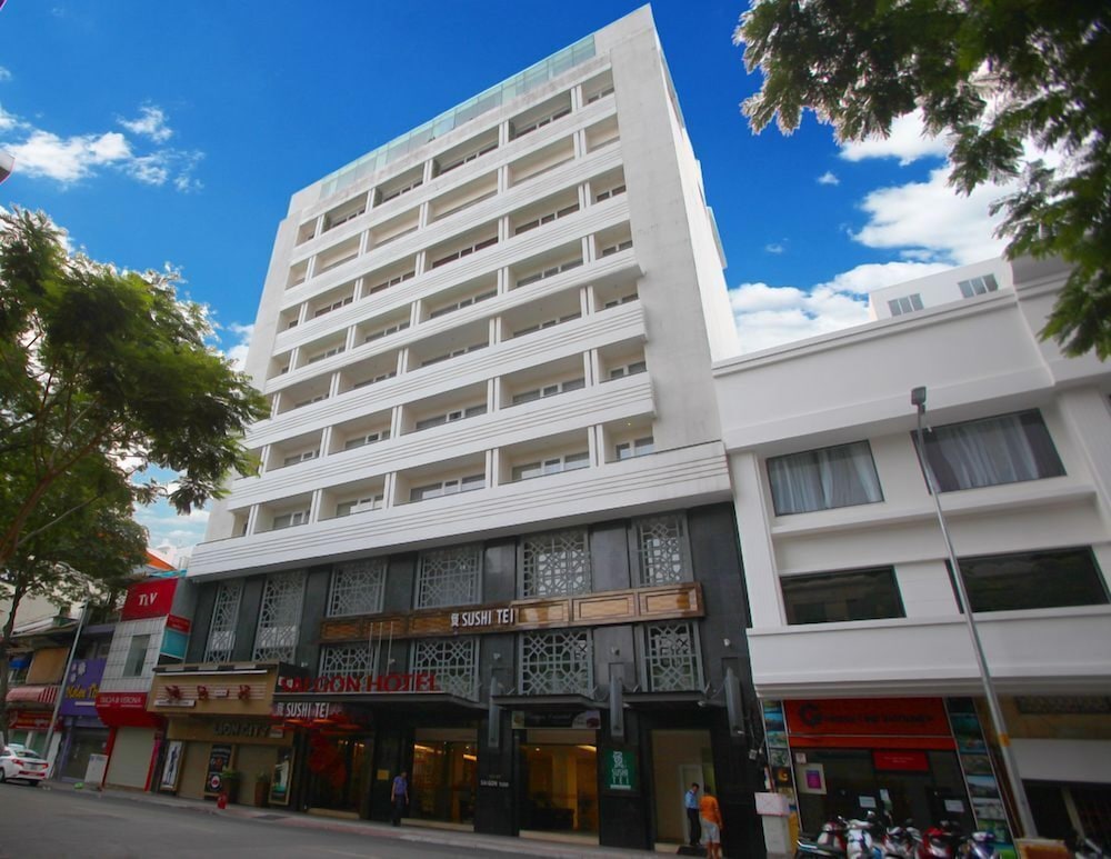 Saigon Hotel 4/50