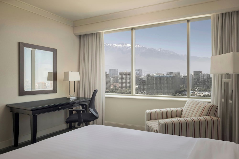 City, 2 Double Beds