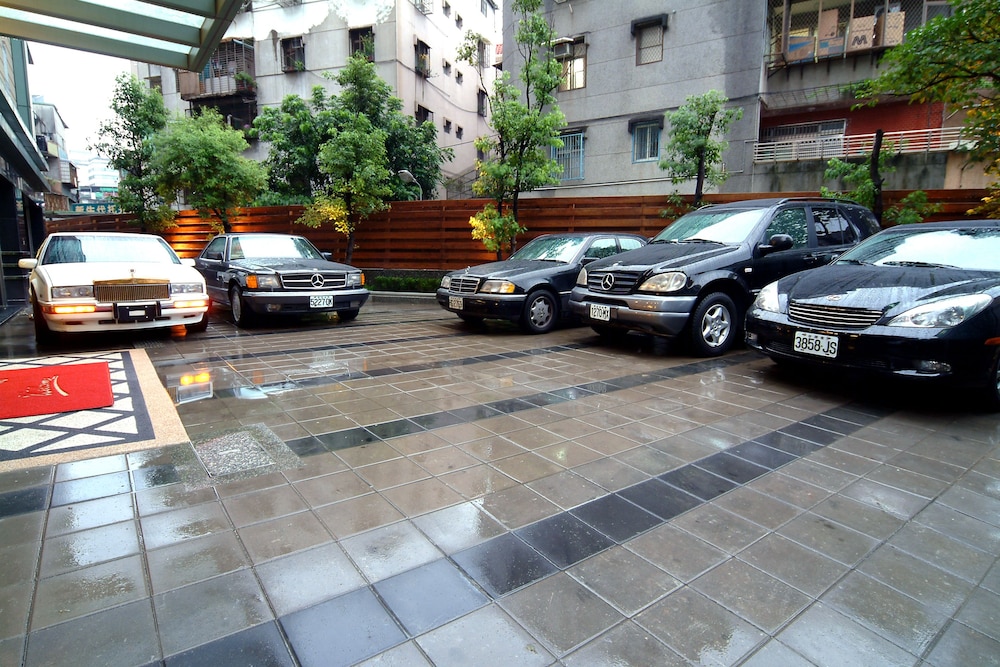 Jingan Classical Inn 30/34