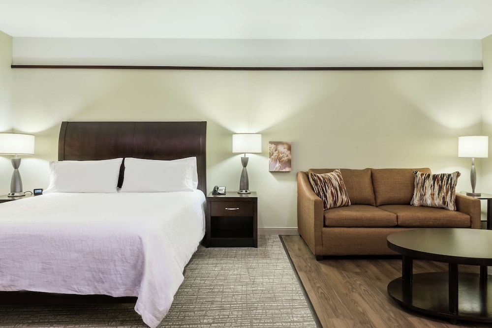 Hilton Garden Inn West Palm Beach Airport 40/54