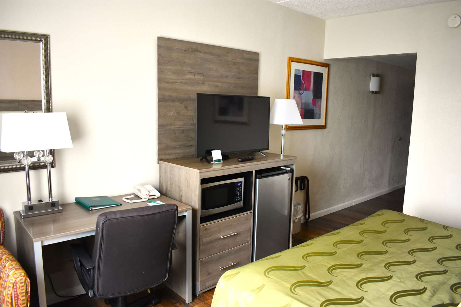 Quality Inn Vineland NJ 14/20