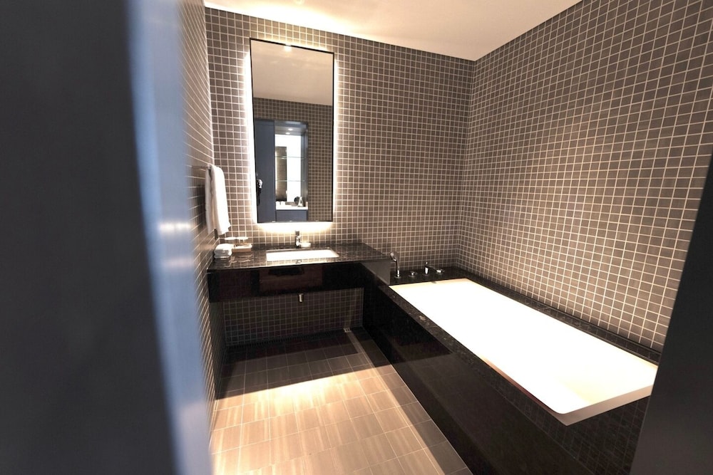Sky View Hotel 32/56