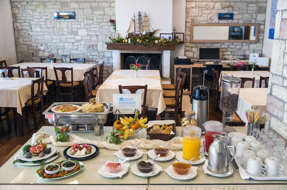 Akrogiali Hotel 55/75