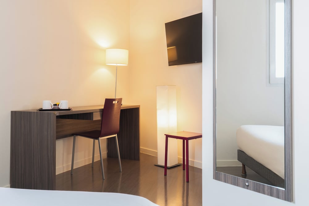 HEVEA APPART HOTEL 40/50