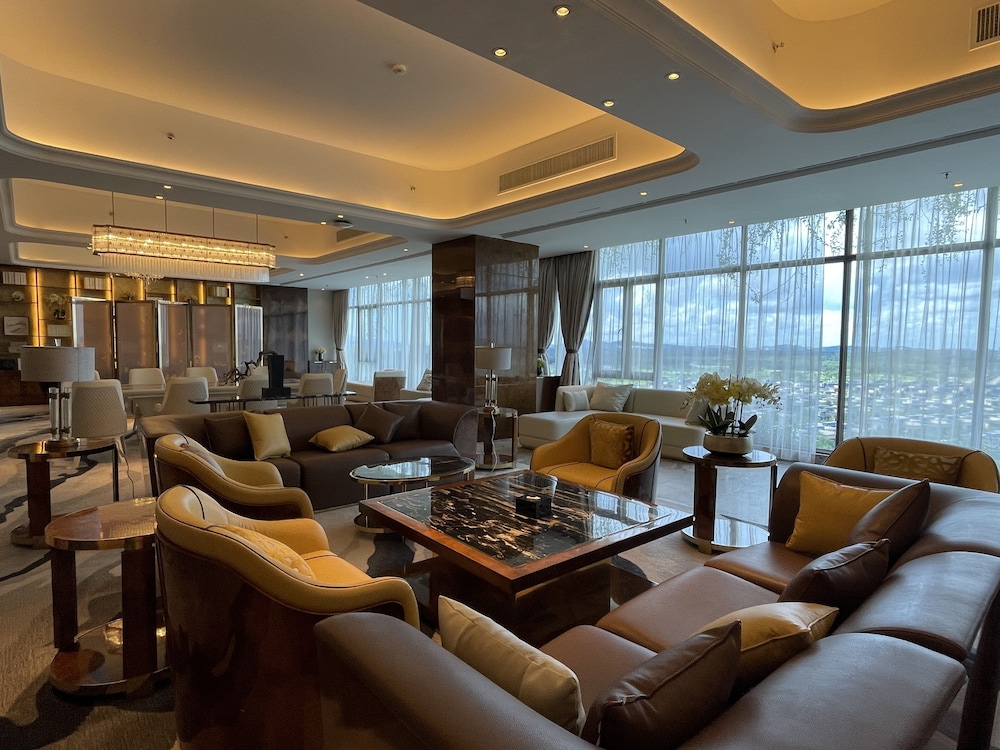 Forest City Golf Hotel 18/50