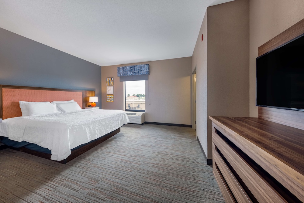Hampton Inn St Robert Ft Leonard Wood 12/50