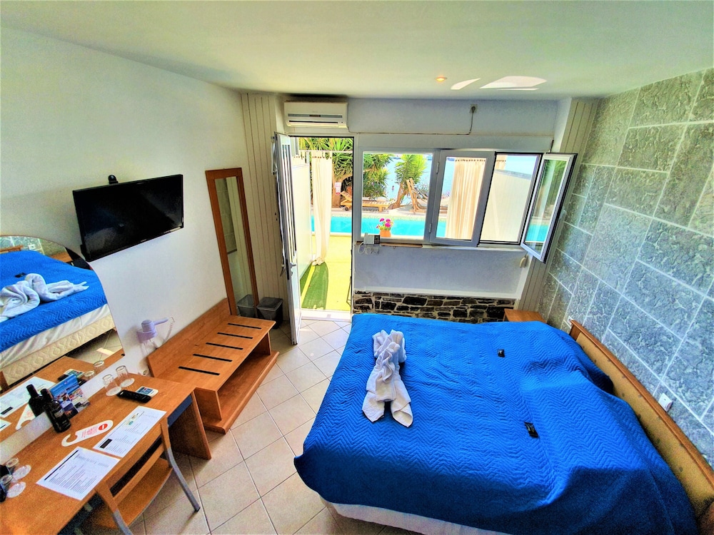 Porto Evia Mare Boutique Hotel 8/32