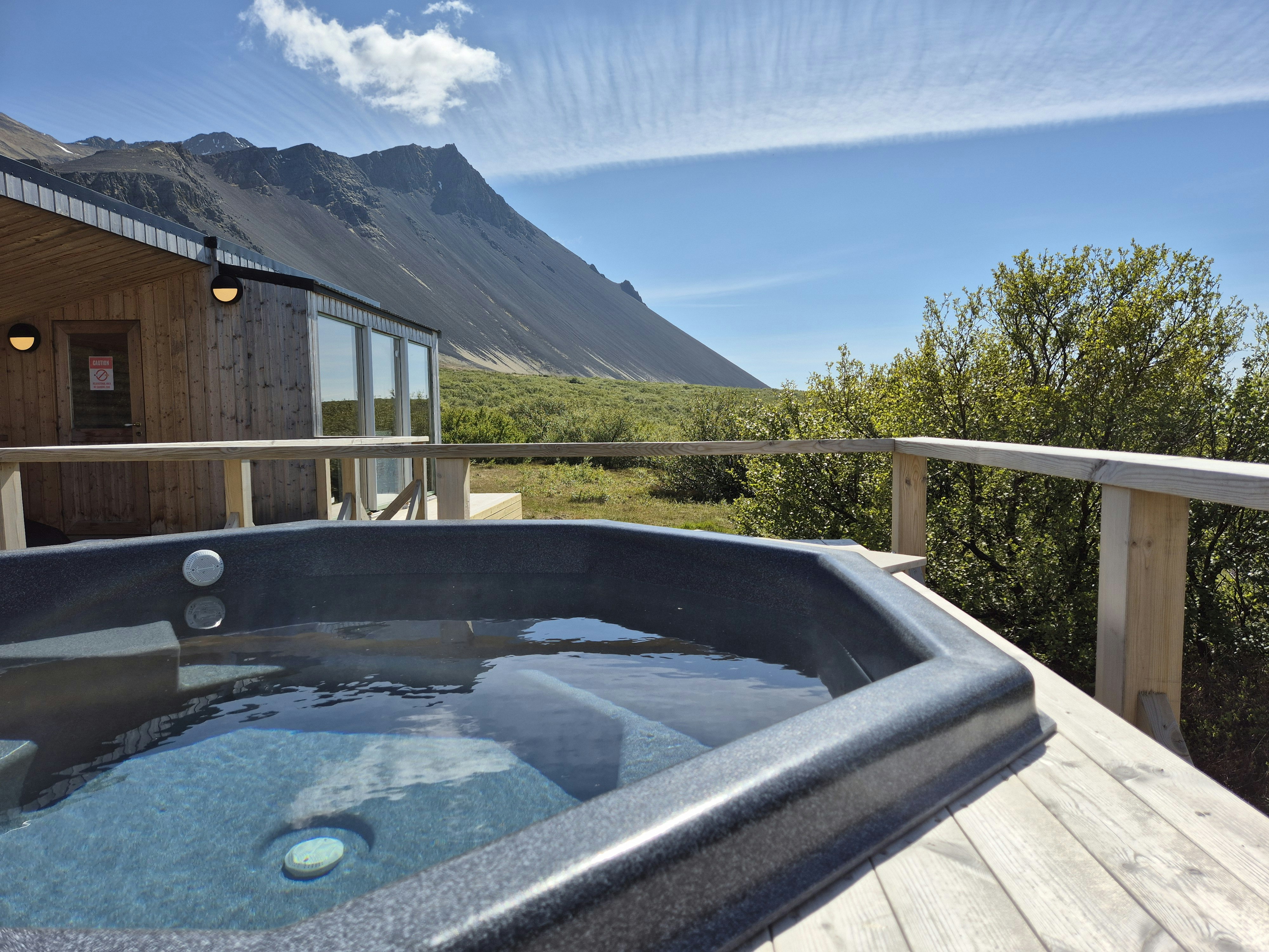 Hótel Hafnarfjall 33/65