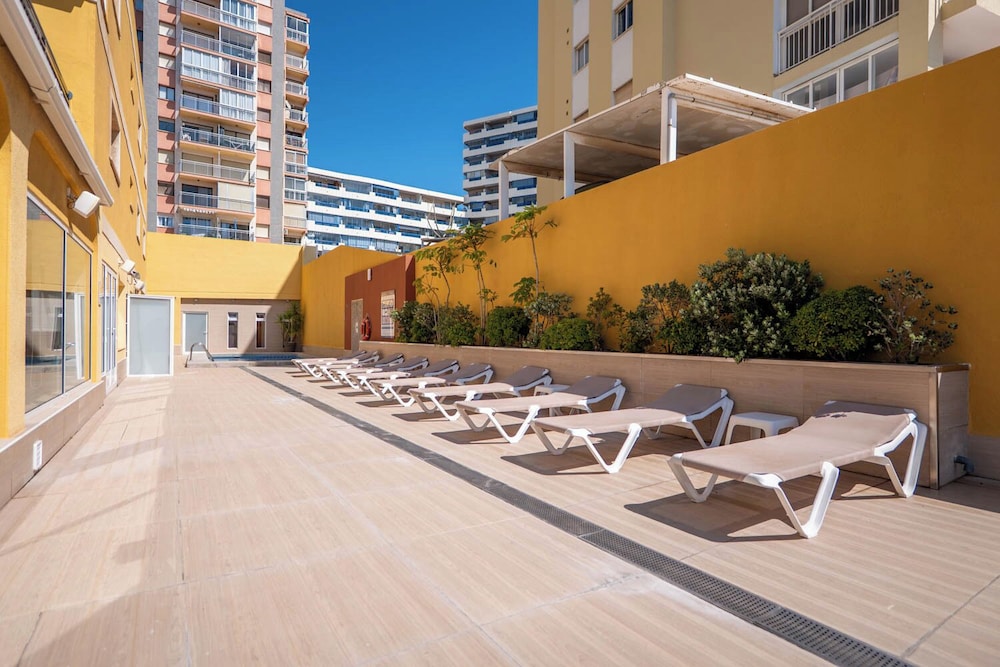 Porto Calpe 70/77