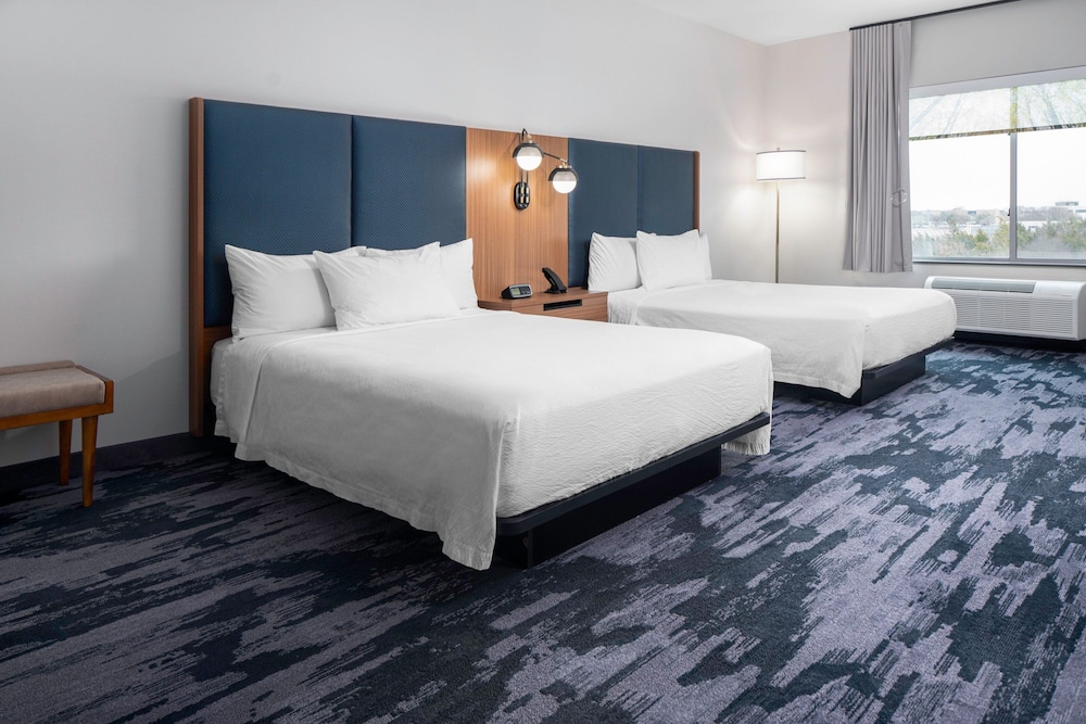 Fairfield Inn & Suites by Marriott Dallas McKinney 5/23