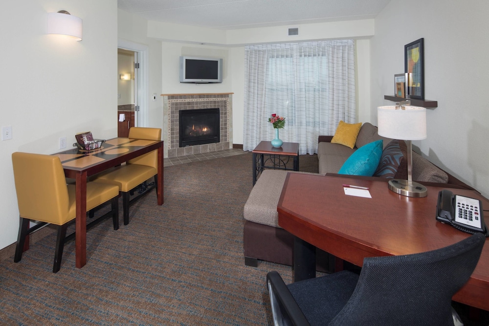 Residence Inn Dover 14/28