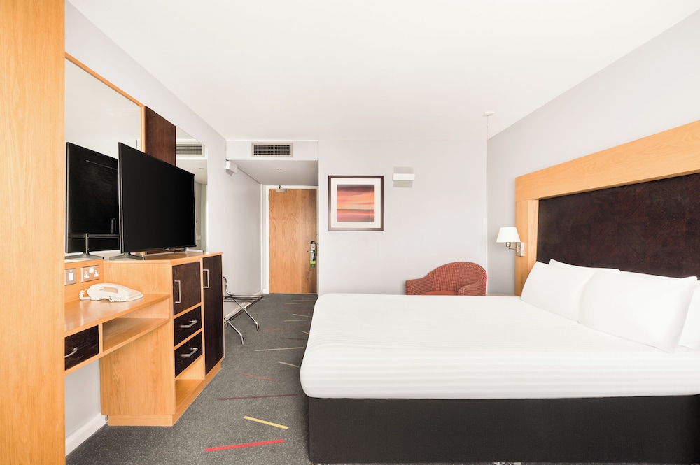 Holiday Inn West 20/60