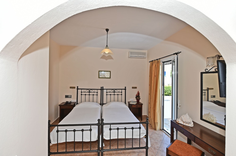 Akti Aegeou Hotel 3/50