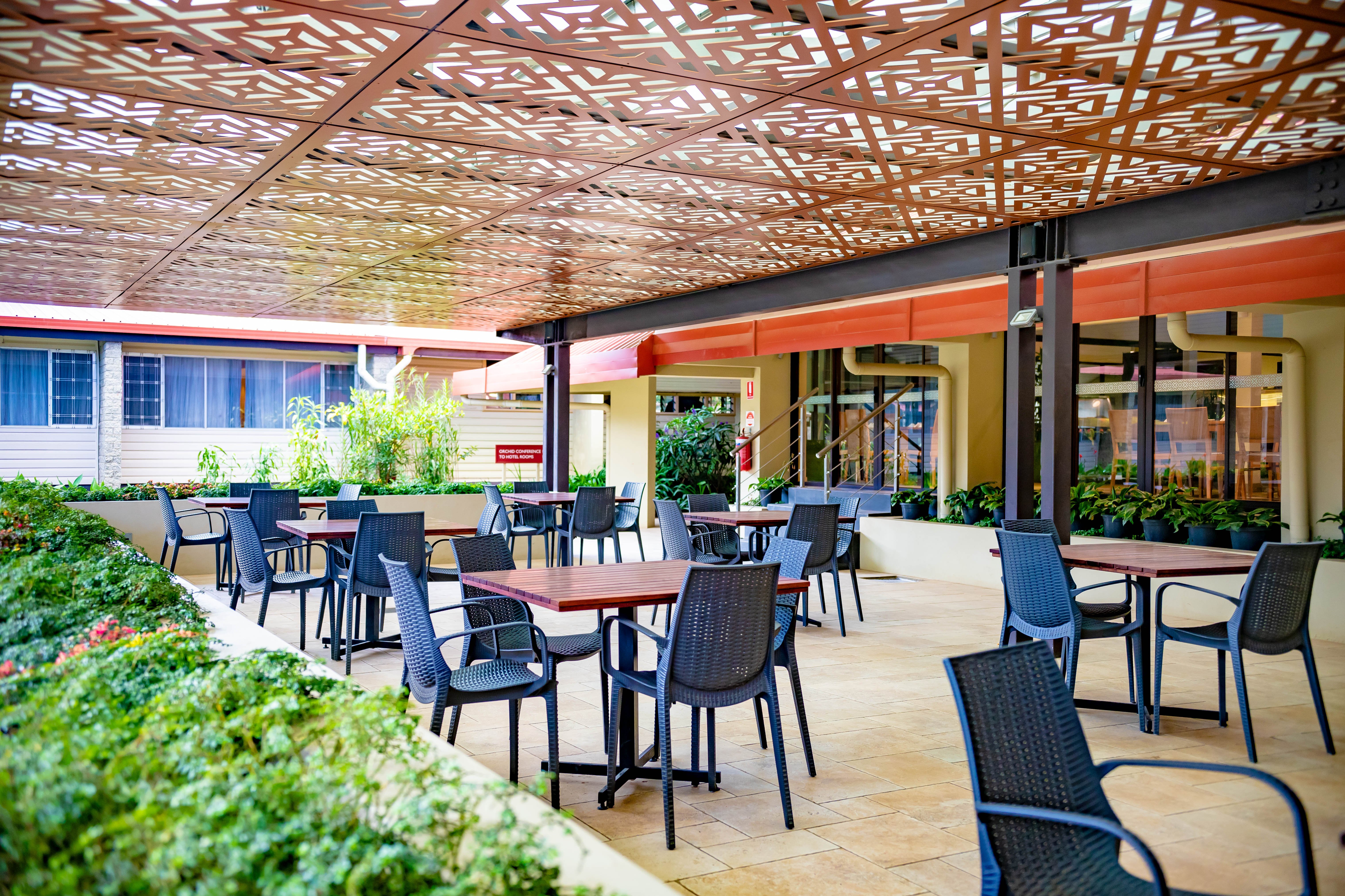 Highlander Hotel and Apartments 32/51