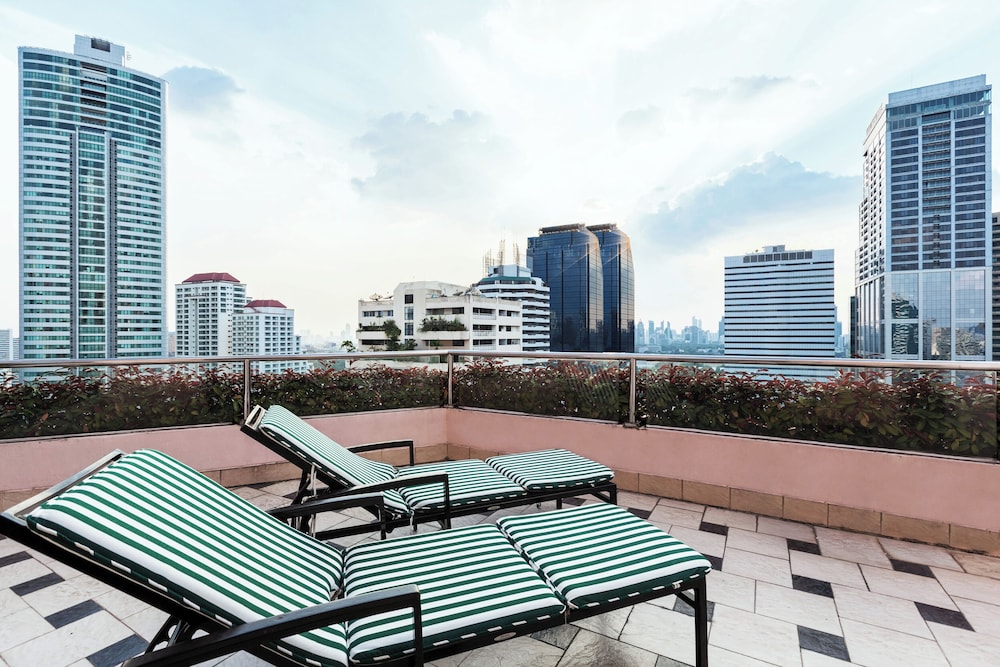 Rembrandt Hotel Bangkok (Sukhumvit Soi 18) 80/84