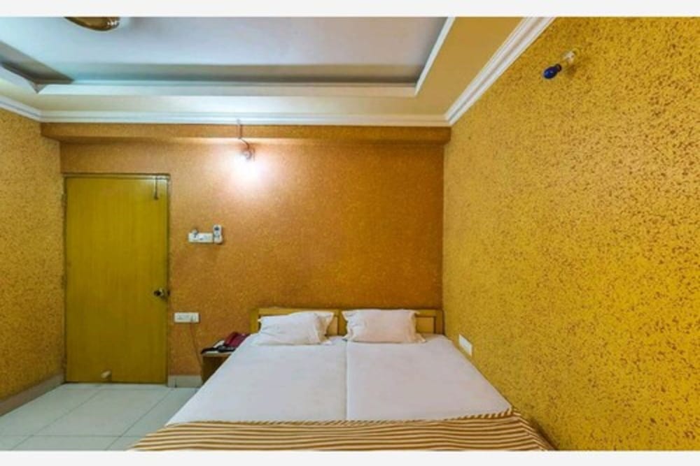 Hotel Rajdhani Plaza 20/43