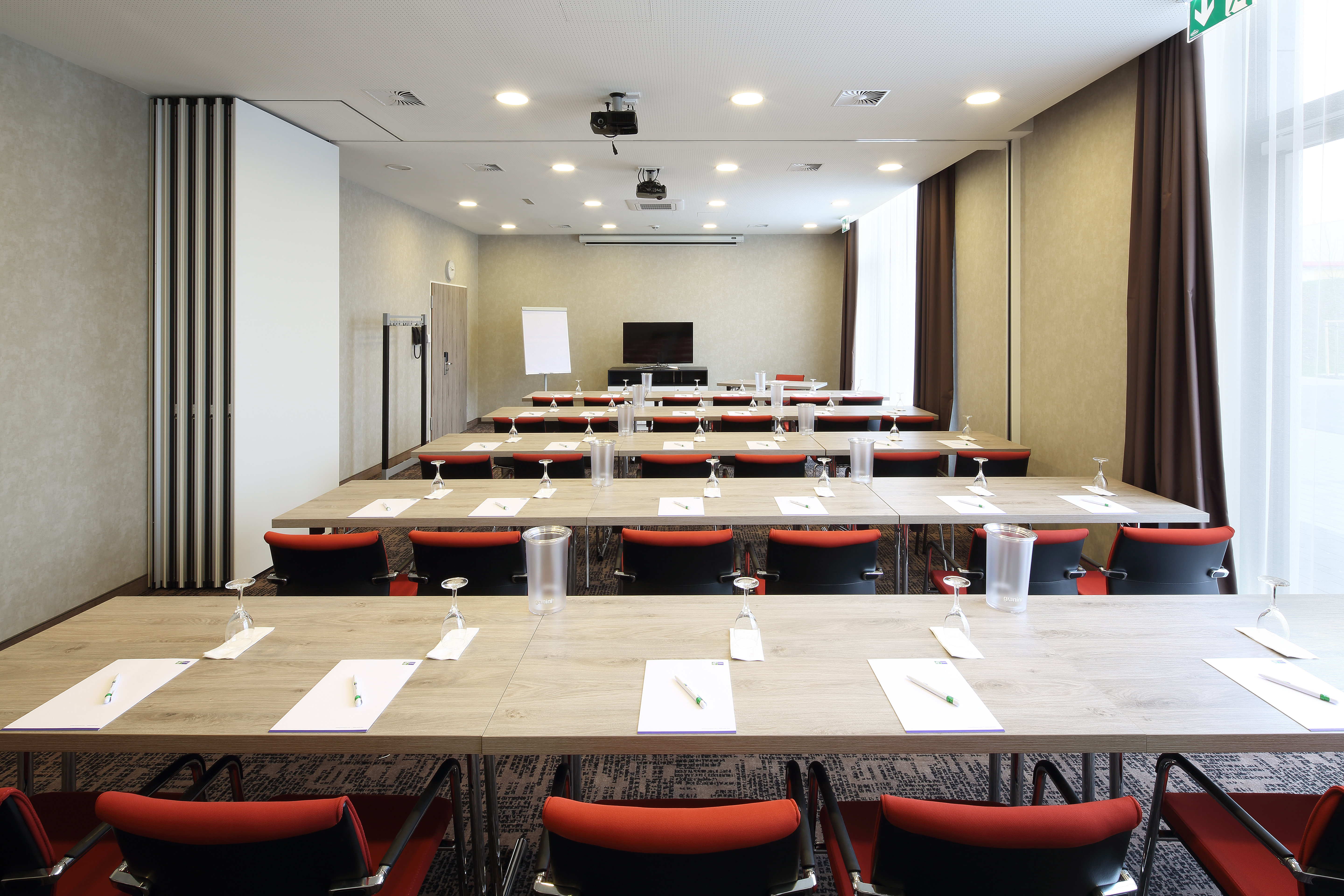 Holiday Inn Express Friedrichshafen 70/76