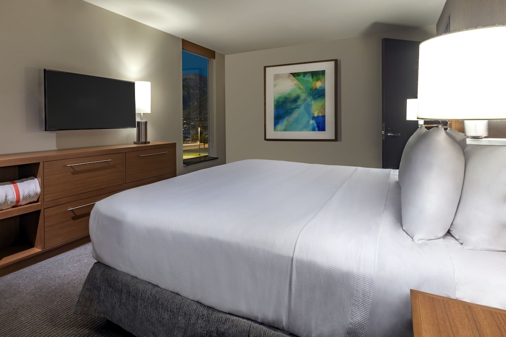 Hyatt Place Provo 14/60