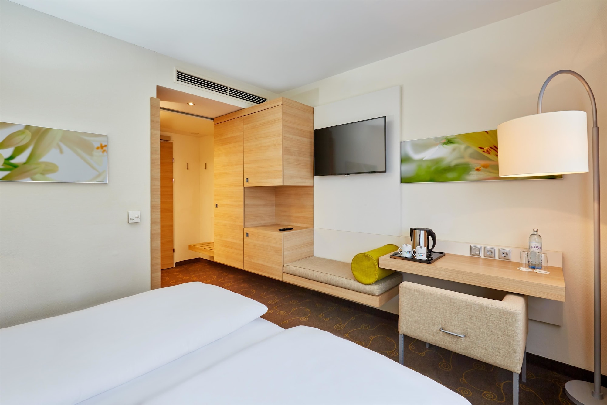 COMFORT, DOUBLE OR TWIN BED
