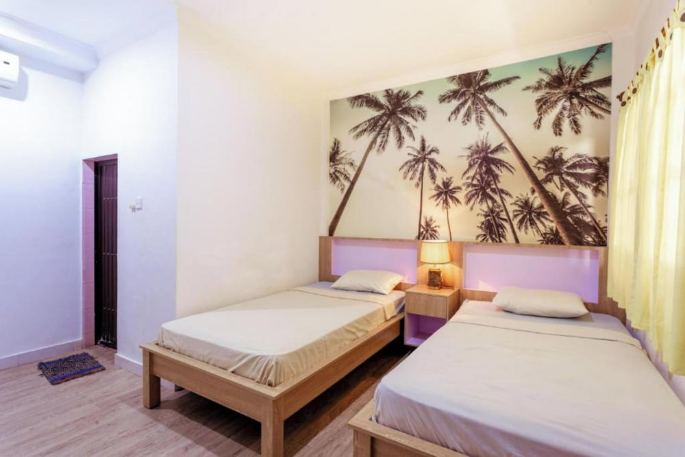 Segara Sadhu Inn 29/62
