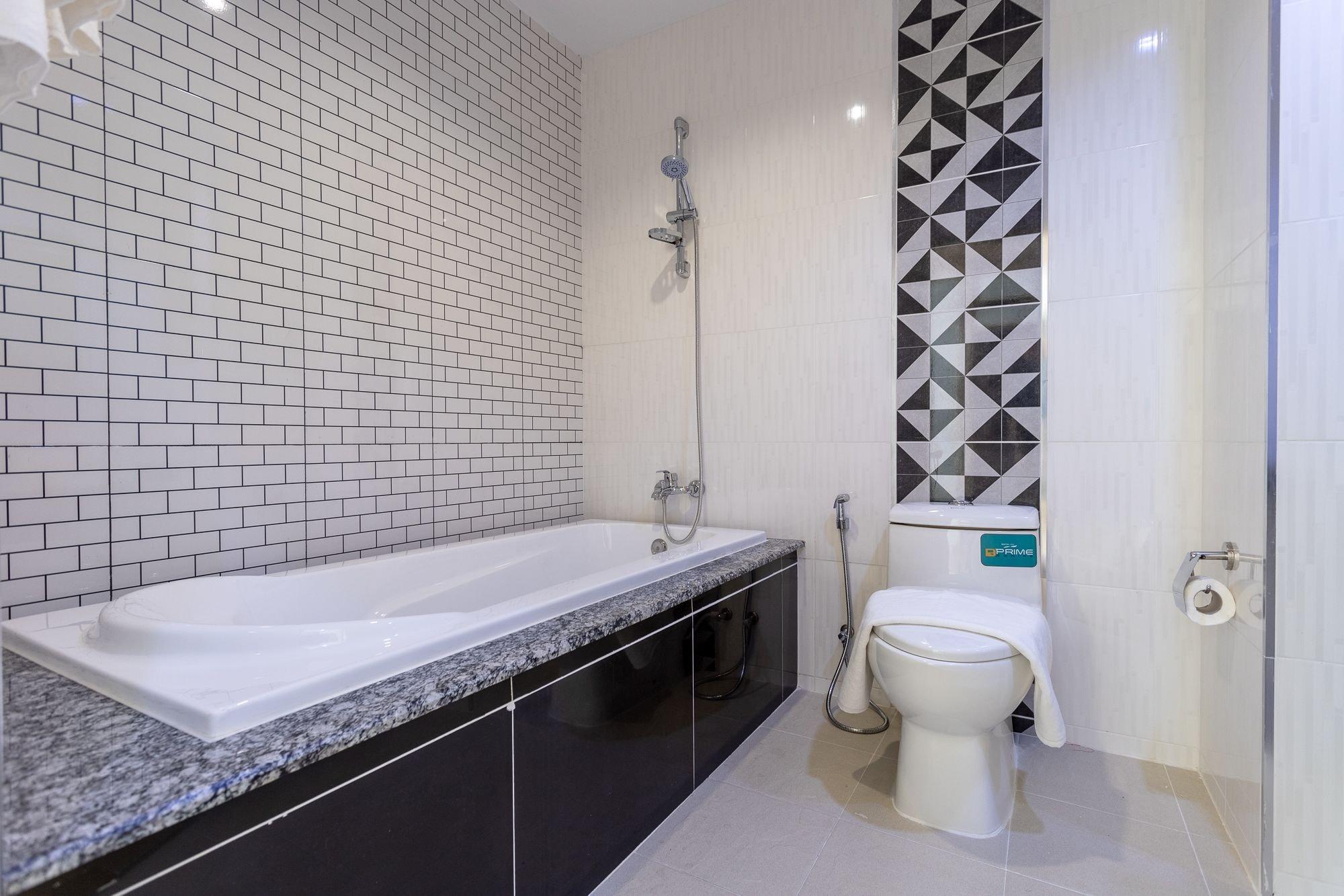 O2 Hotel Lopburi 11/15