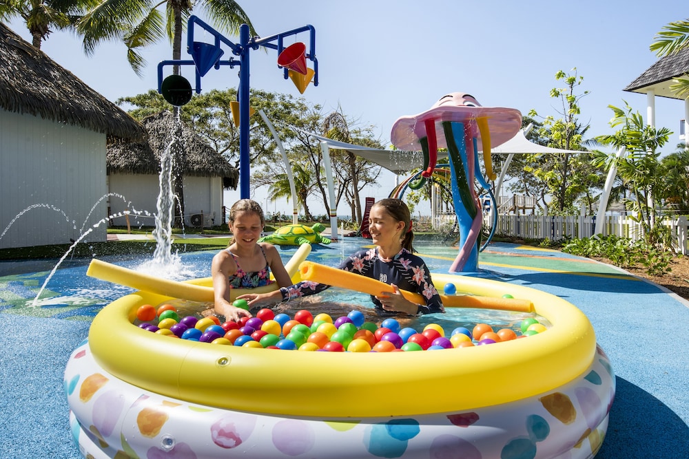 Sofitel Fiji Resort and Spa 43/49