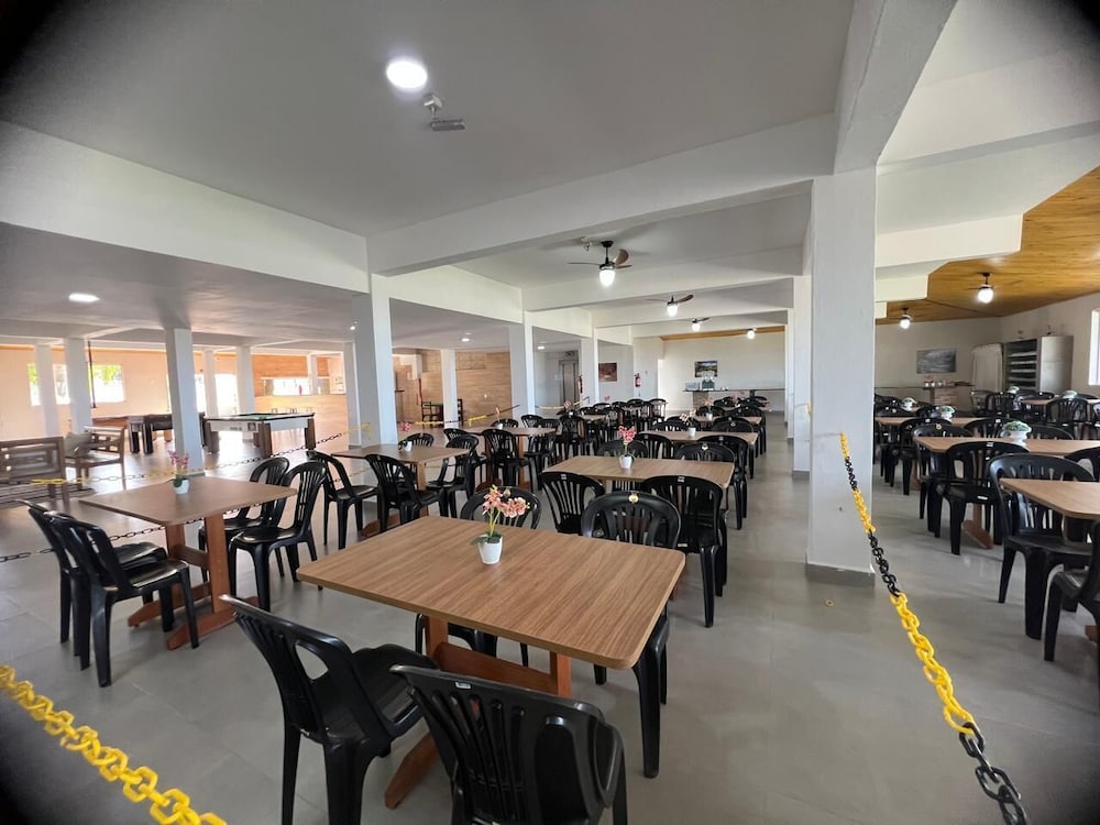 Leviv Praia Hotel 36/48