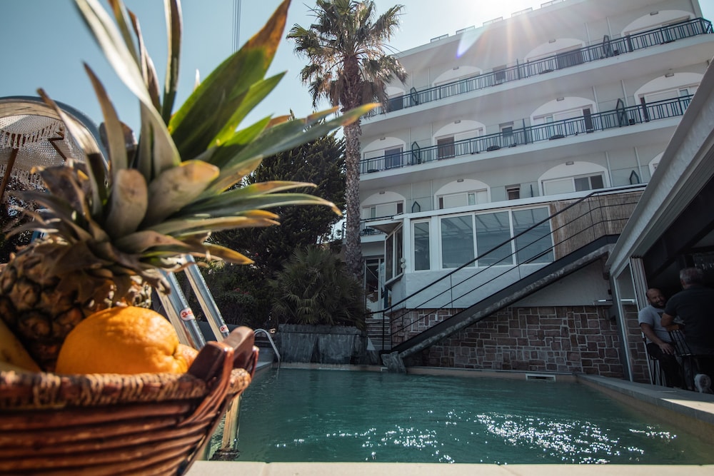 Kiani Akti Hotel 32/67