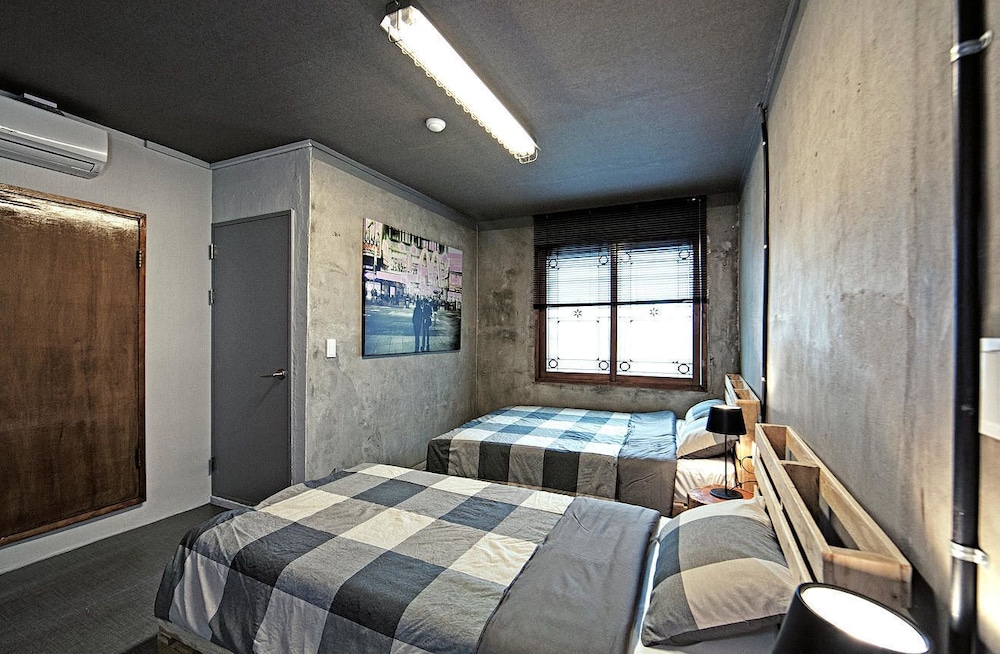 Mido Hostel 17/62