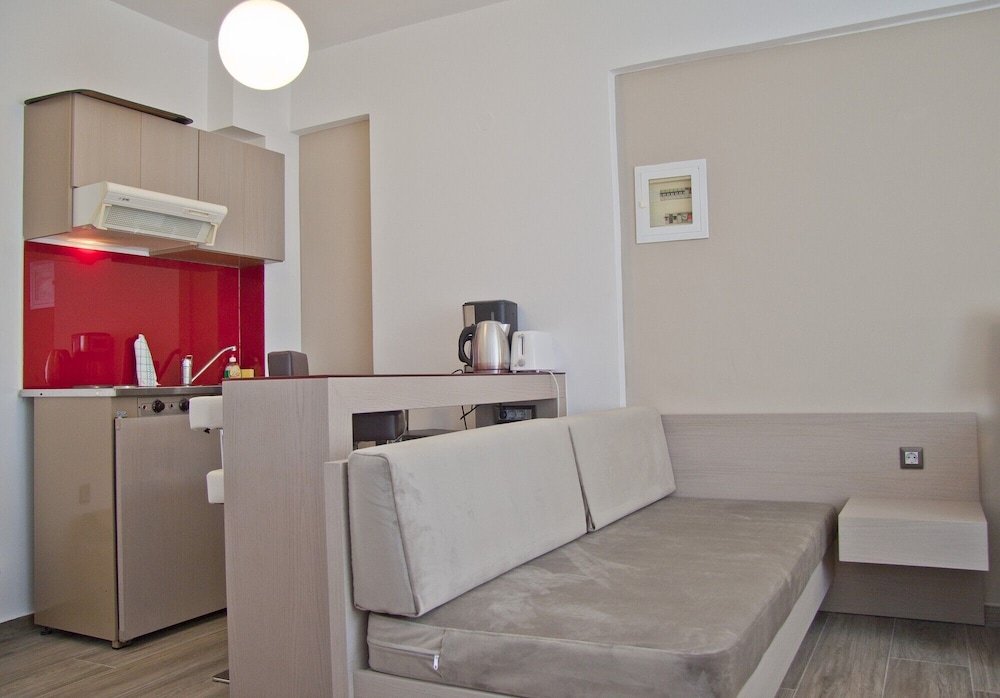 Hotel Christina 7/50