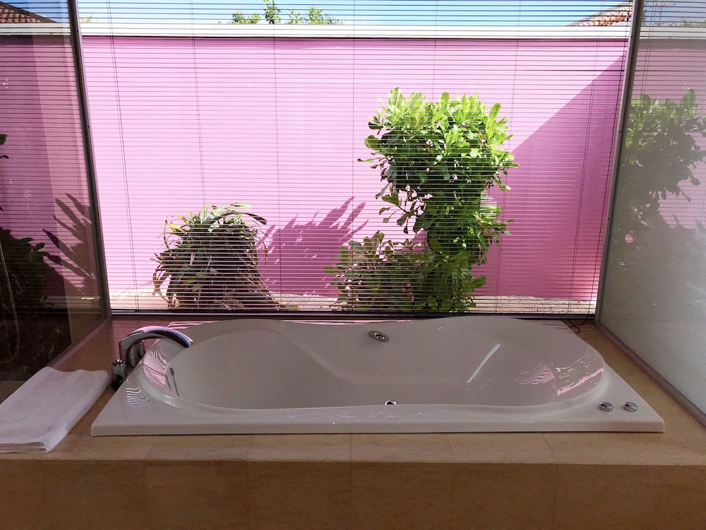 Villabu Resort 45/63