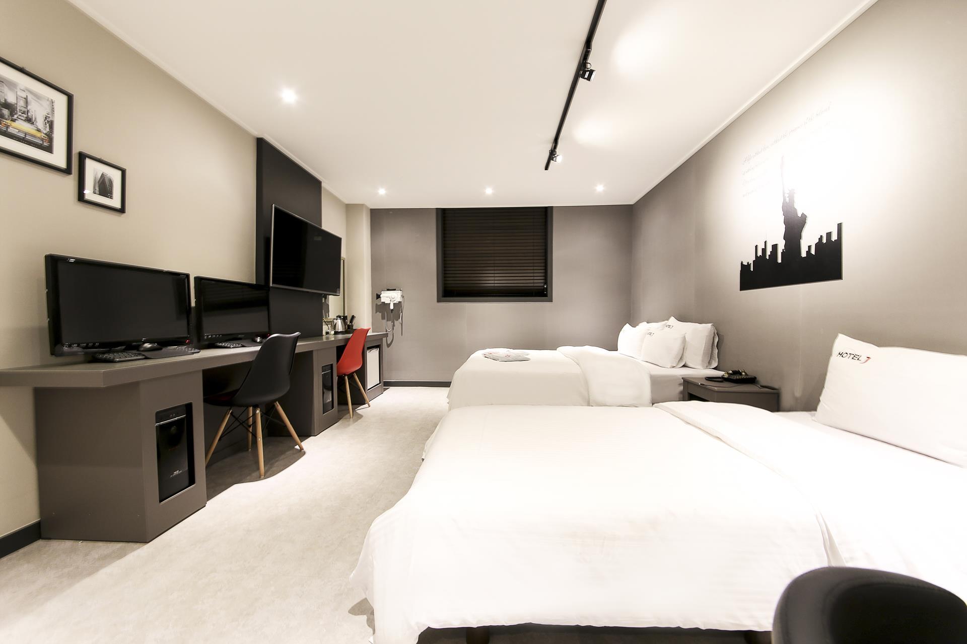Hotel J Ansan 19/93