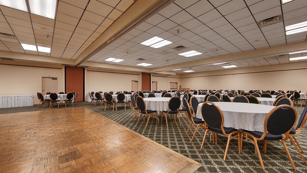 Best Western Miner's Inn 21/30