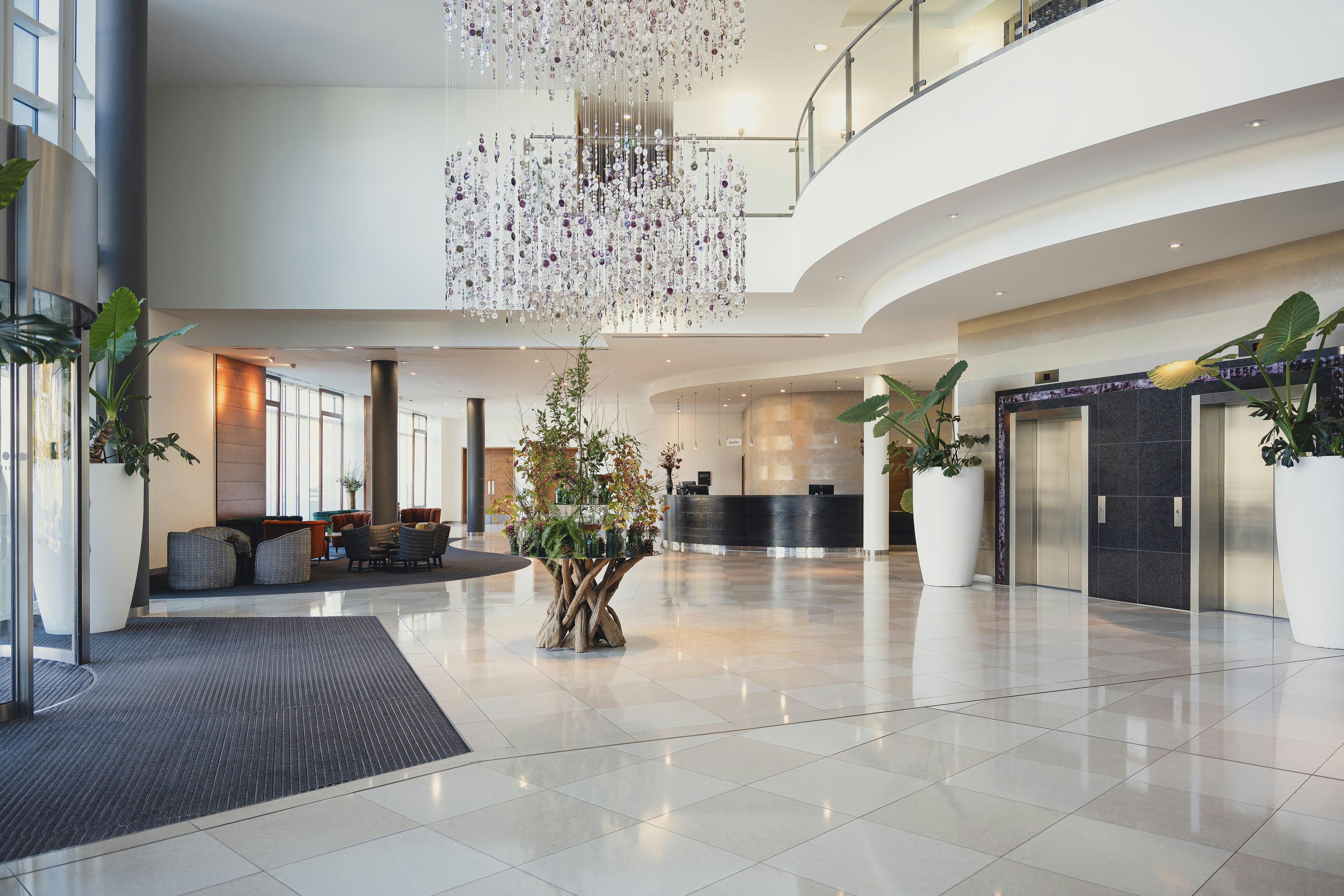 Lobby at Hilton Reading Hotel, READING - UK