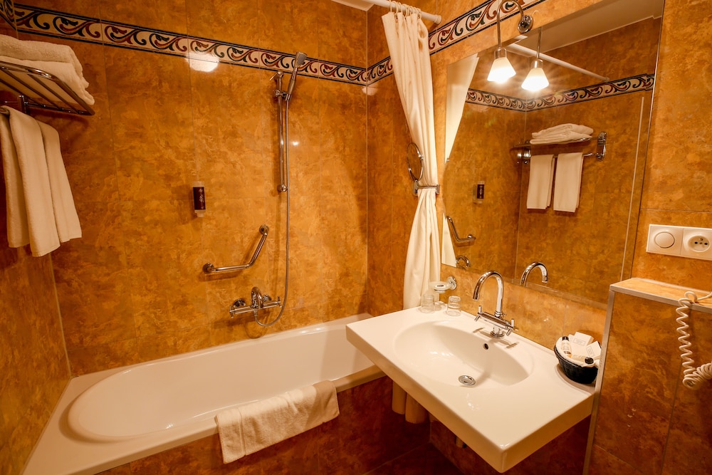 Hotel Dvorak Tabor 47/50
