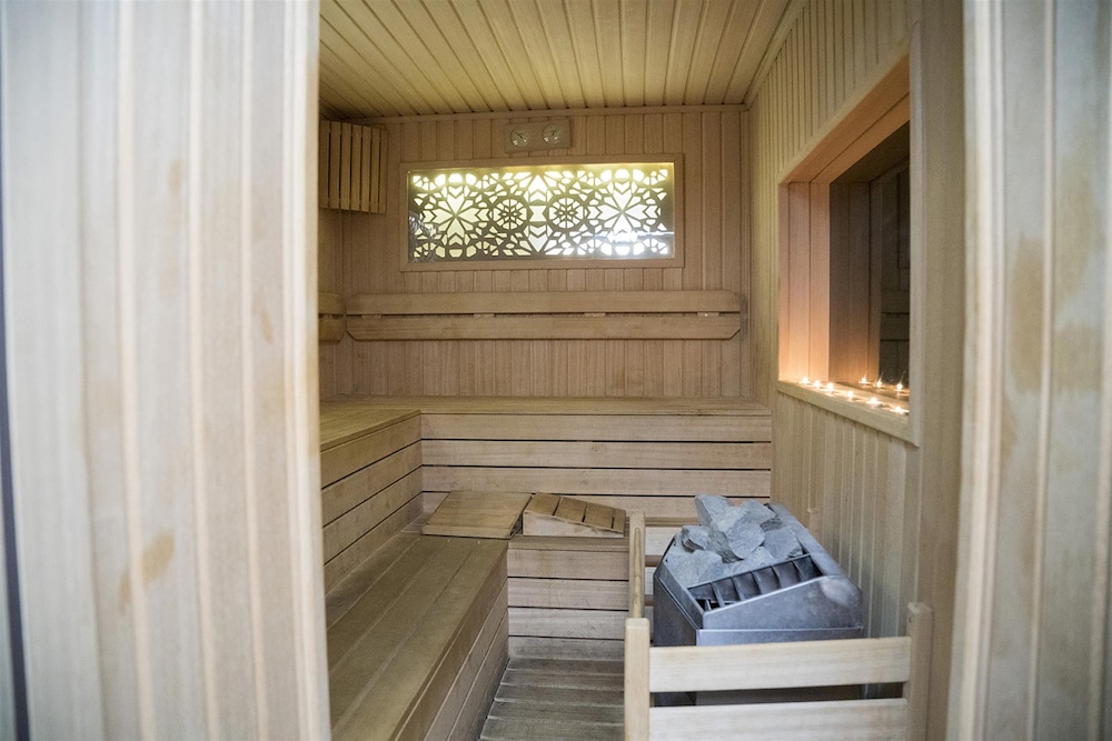 Sky Kamer Boutique Hotel 45/78