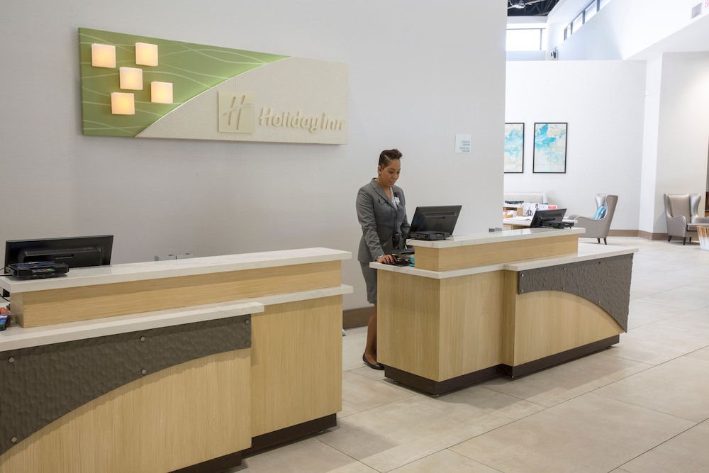 Holiday Inn Orlando International Airport 6/72