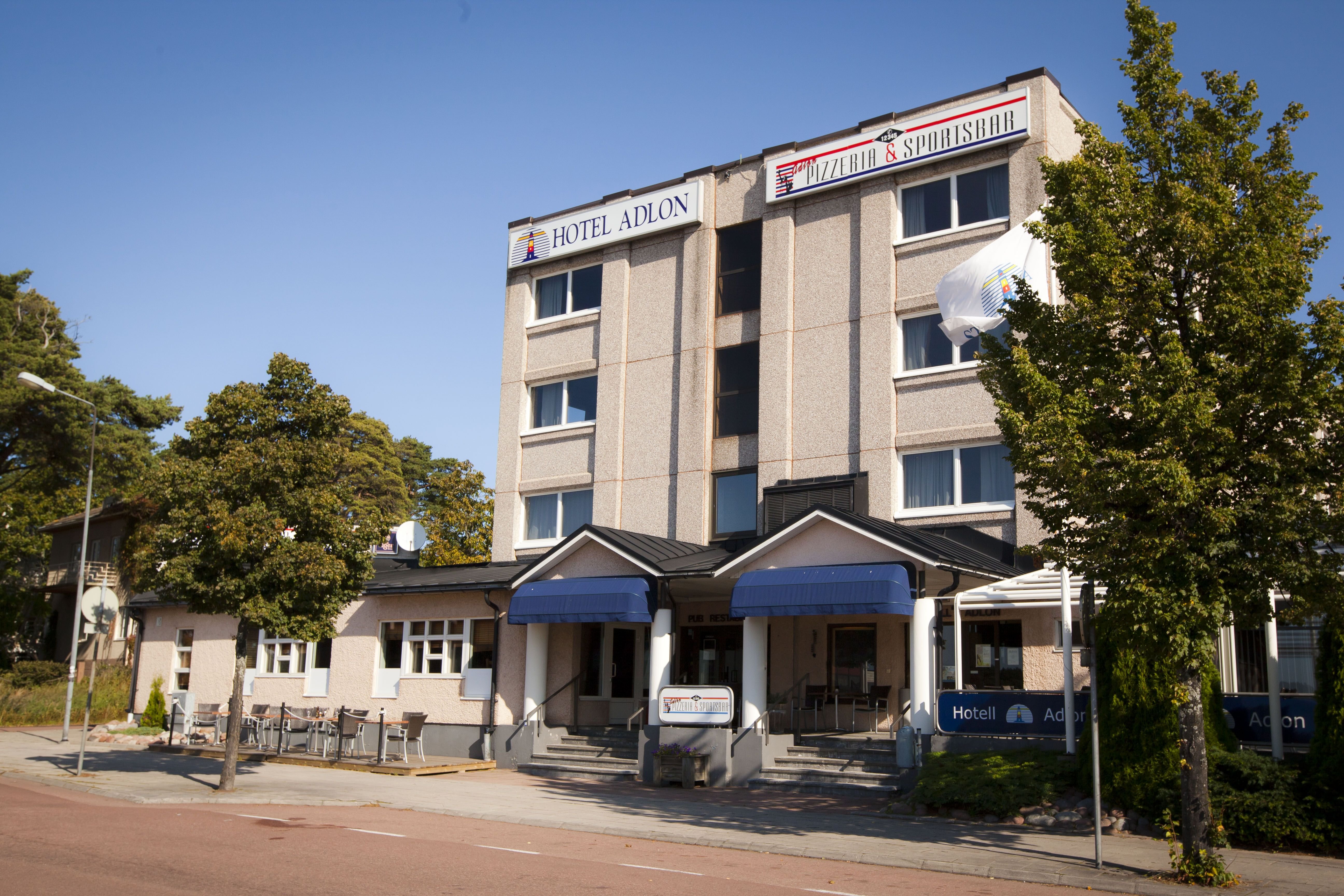 Adlon Hotel 1/11