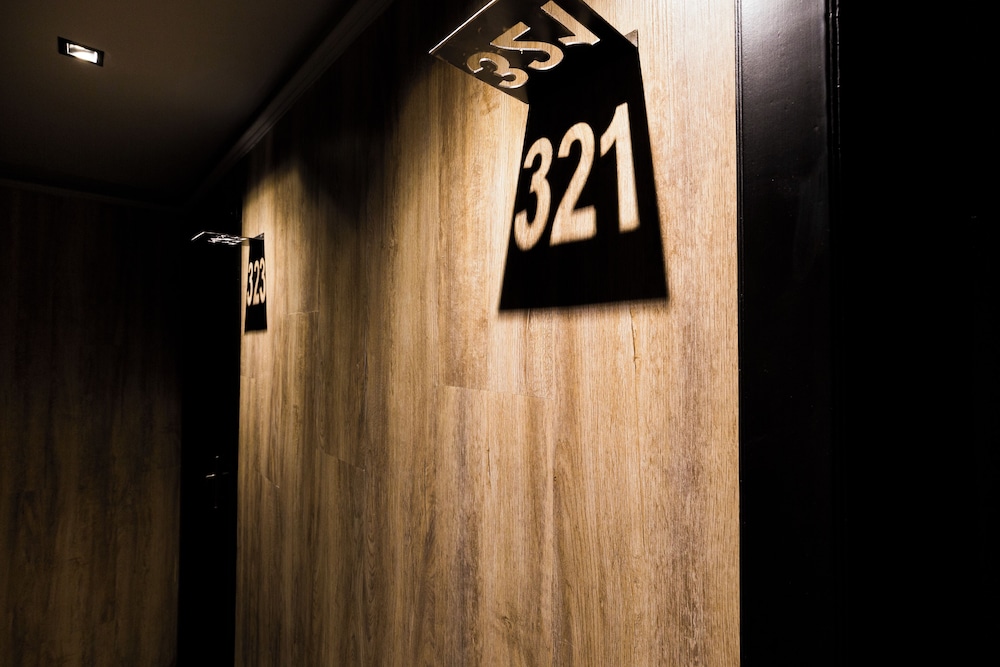 HM Hotel 23/50
