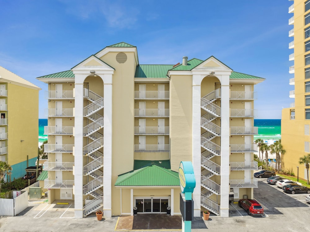 Beach Tower By The Sea 7/50