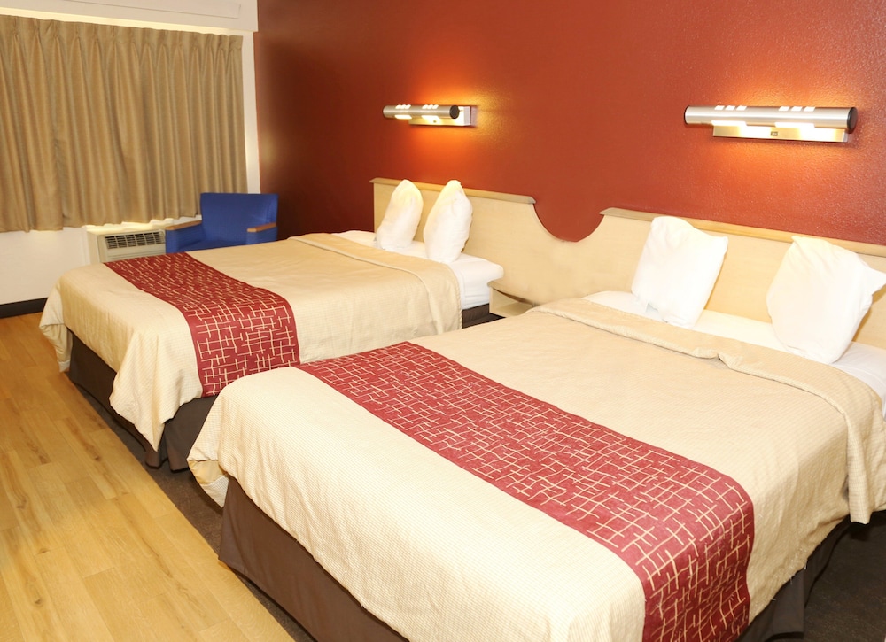 Red Roof Inn Enfield 4/20