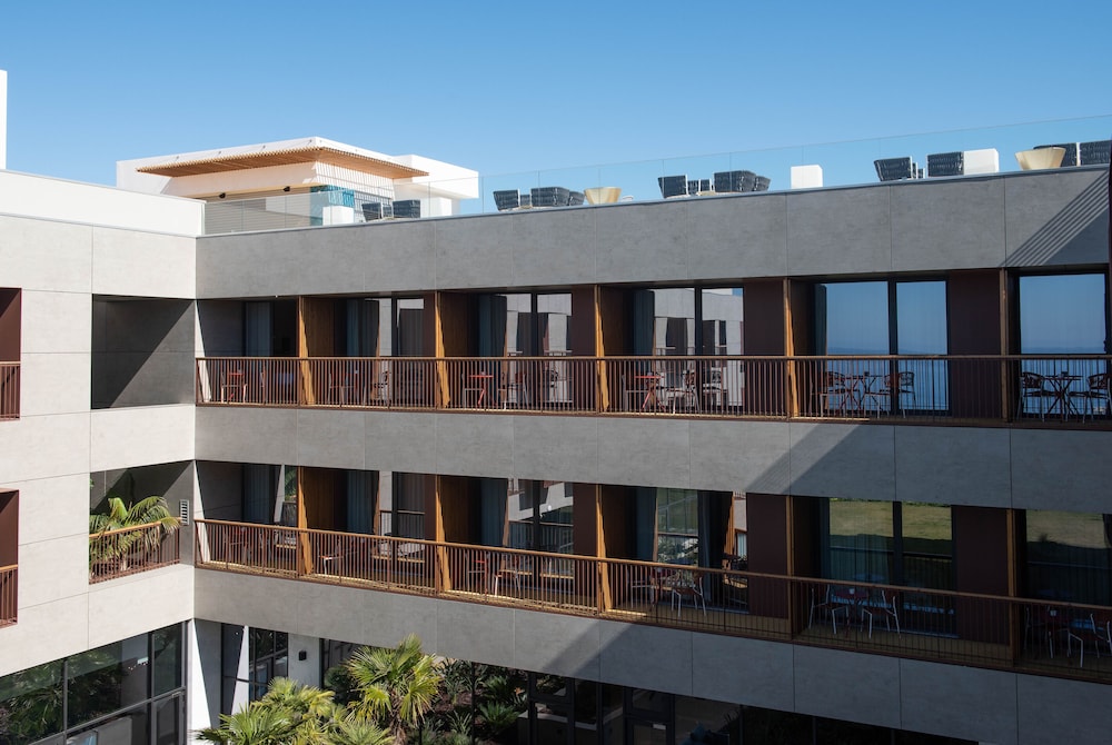 Sines Sea View Business & Leisure Hotel 2/50
