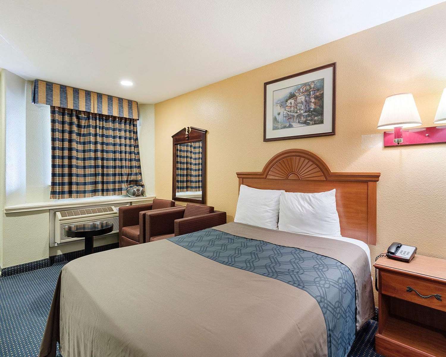 Rodeway Inn South Houston, TX 19/31