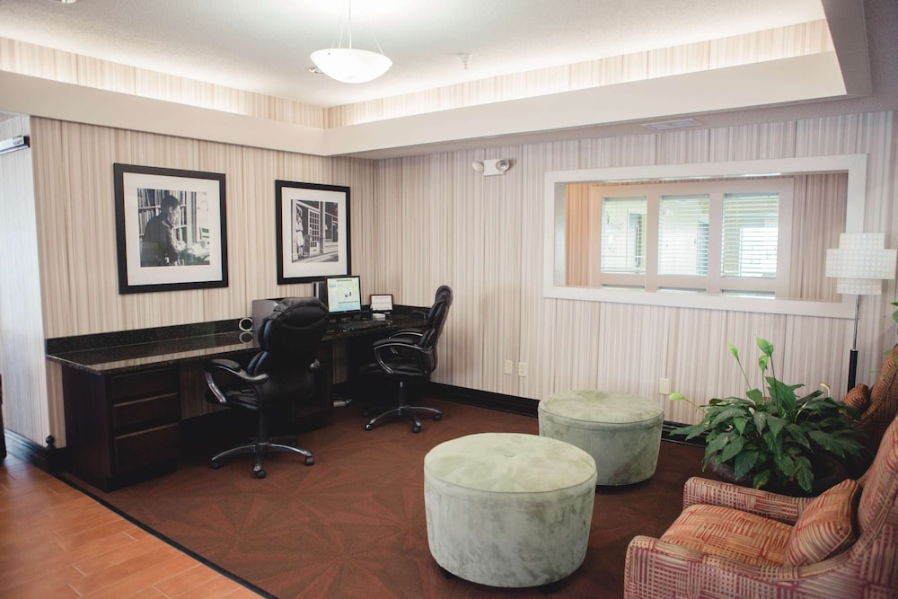 Hampton Inn Bloomington West 34/45