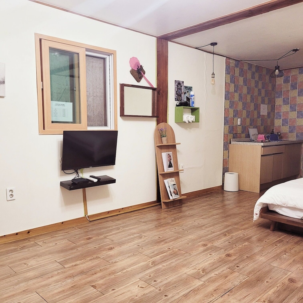 Gyeongju West Namsan Hanok Pension 37/50