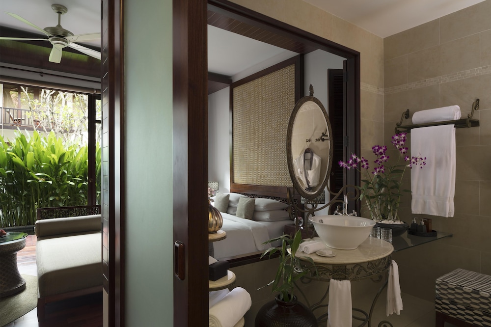 Anantara Angkor Resort 74/75