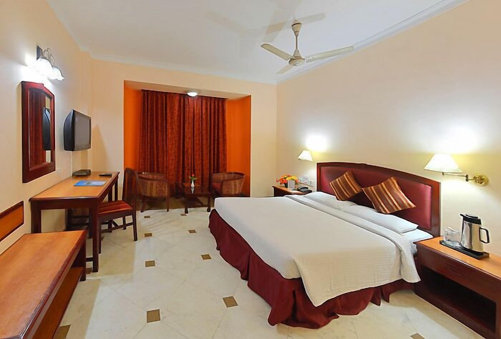 AADITHYA HOTEL 9/29